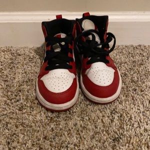 Nike Air Jordan 1 Mid ps “Chicago” , red black and white , size -12C
